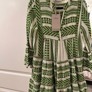 Anthropologie Devotion Twins Embroidered Ella Tunic Dress